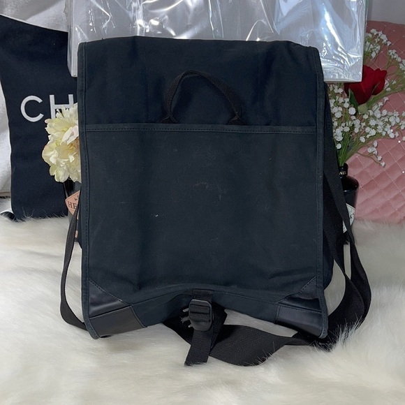 AUTHENTIC NIKE MESSENGER BAG COMPUTER BAG OVERNIGHT BAG - Picture 3 of 6